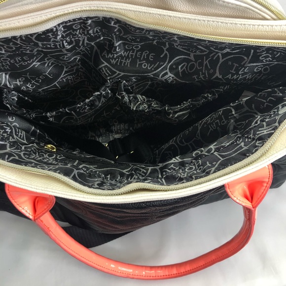 Betsy Johnson Large Diaper Bag - Picture 10 of 12